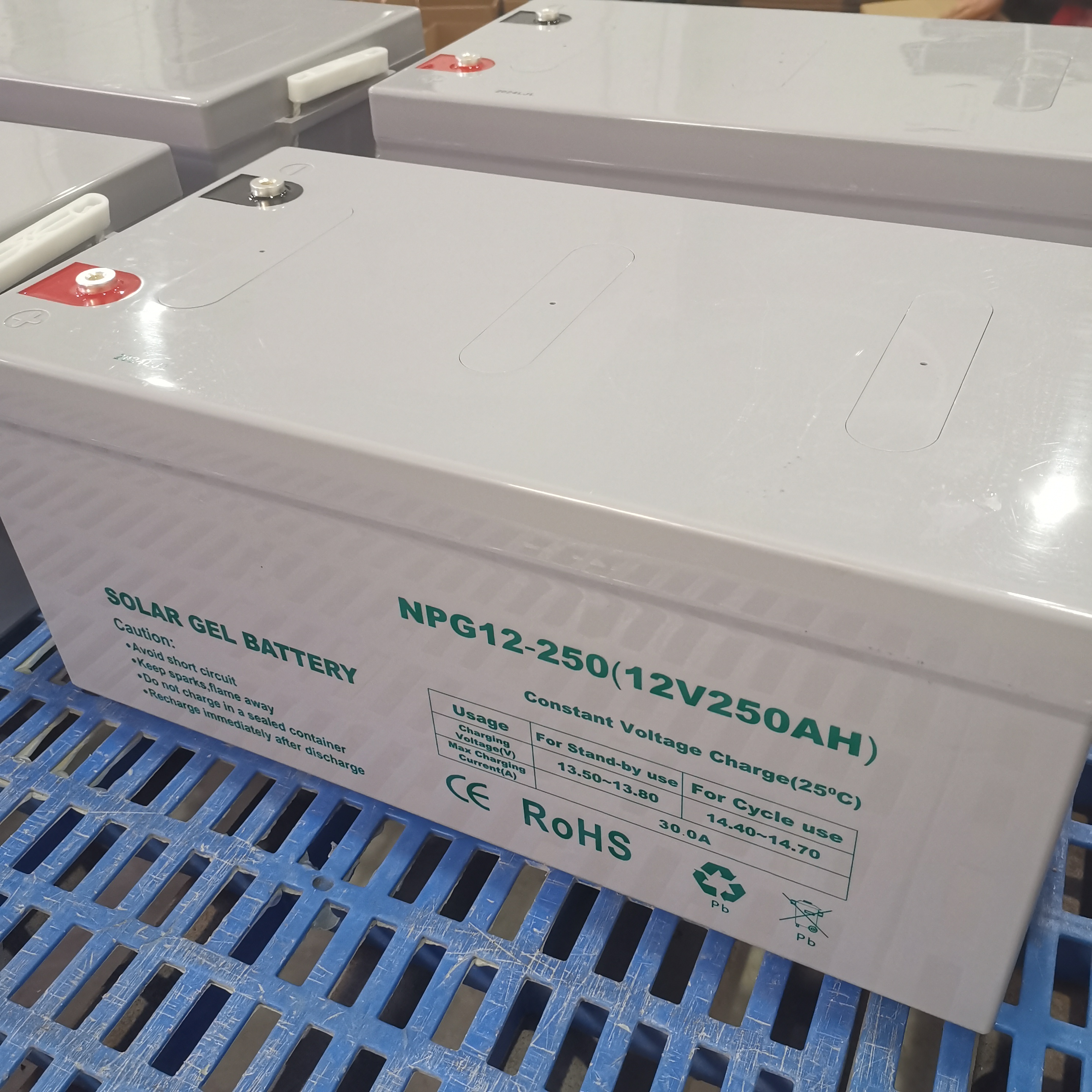 battery 12 volt аккумулятор 12 вольт