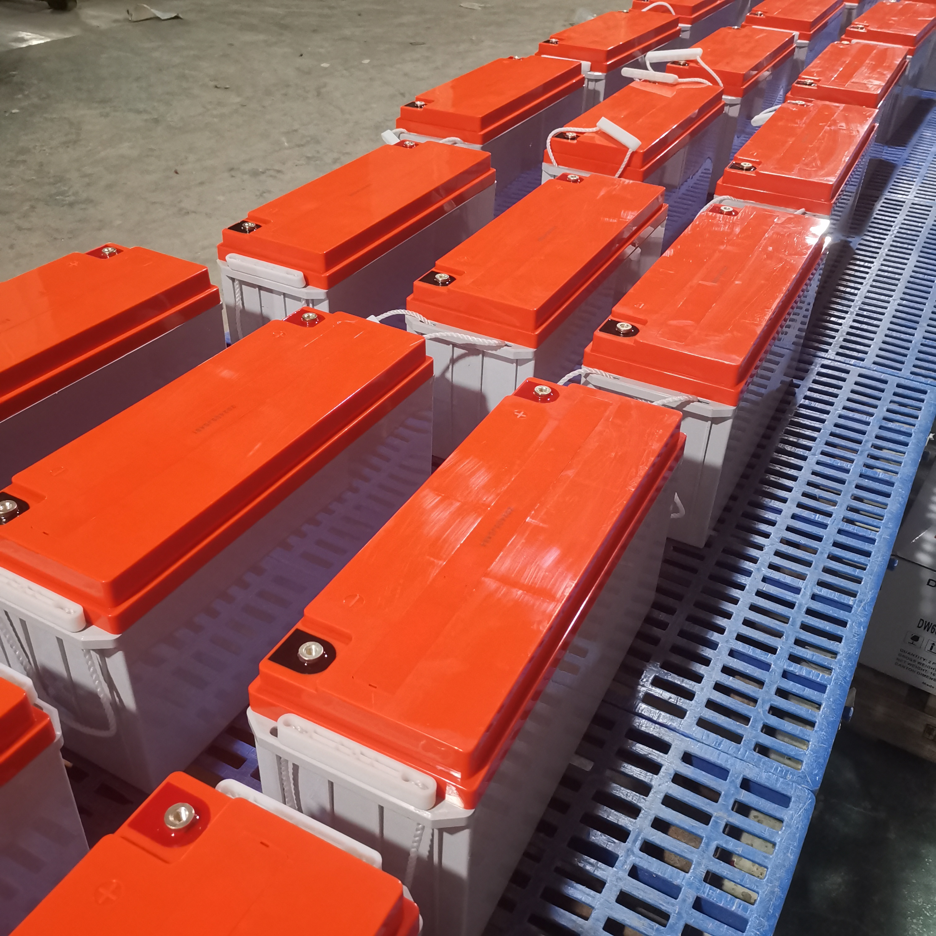 Превосходная производительность 12V150Ah Солнечные гелевые аккумуляторы глубокого цикла для домашнего хранения