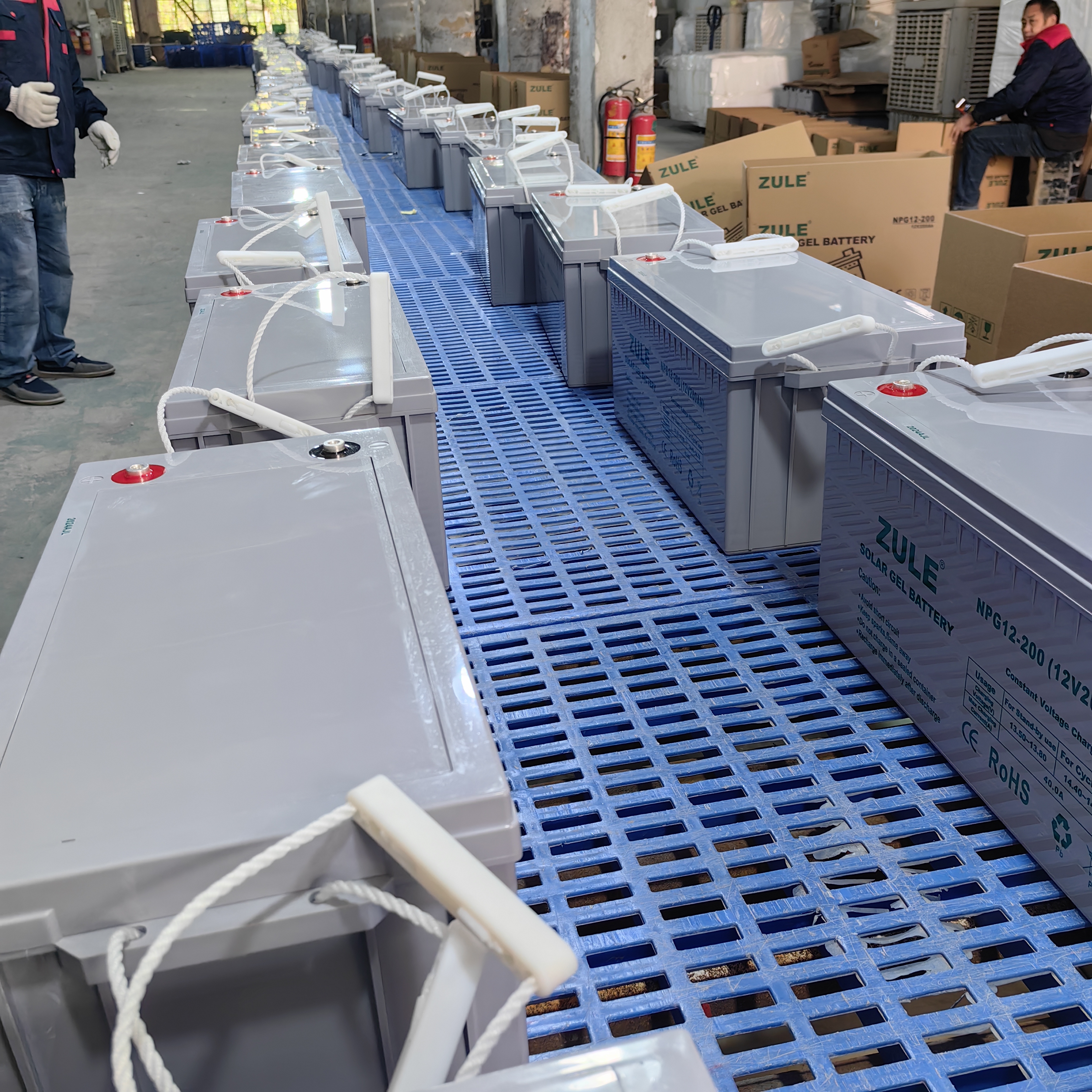 Свинцово-кислотная солнечная батарея имеет длительный срок службы: 3000 циклов, 12V200ah, аккумуляторная домашняя аккумуляторная батарея