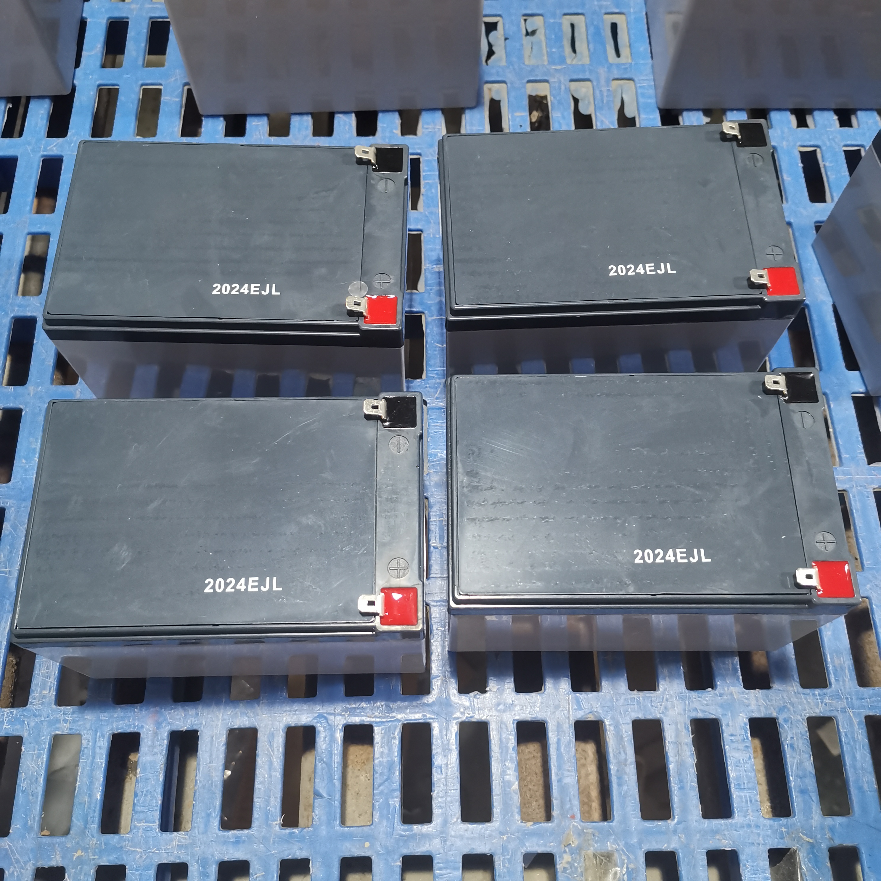 Батарея ИБП глубокого цикла 12v12ah Солнечная необслуживаемая батарея Vrla для ИБП