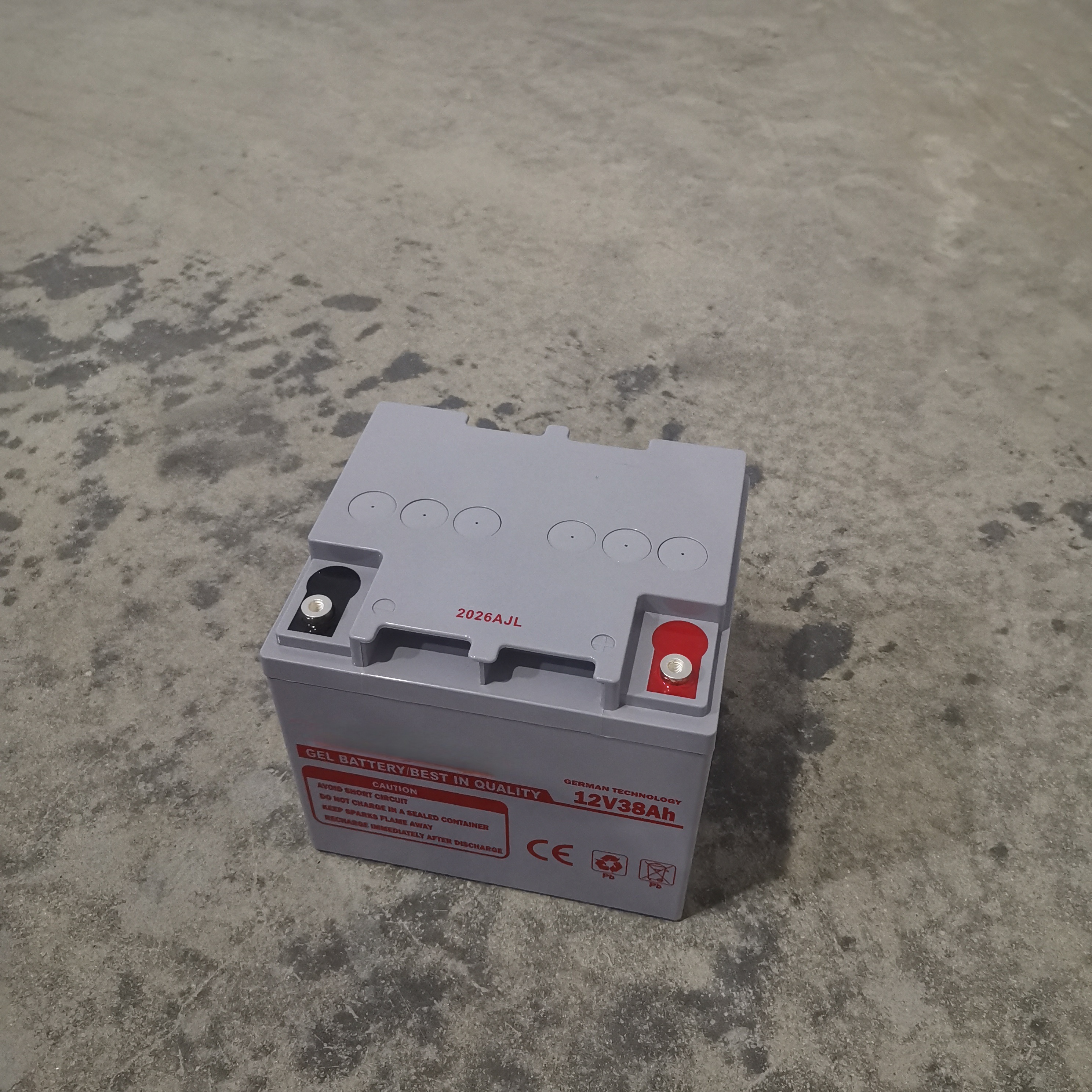 Аккумулятор 12 В, 38 Ач | Идеально подходит для небольших солнечных систем и автономного домашнего освещения