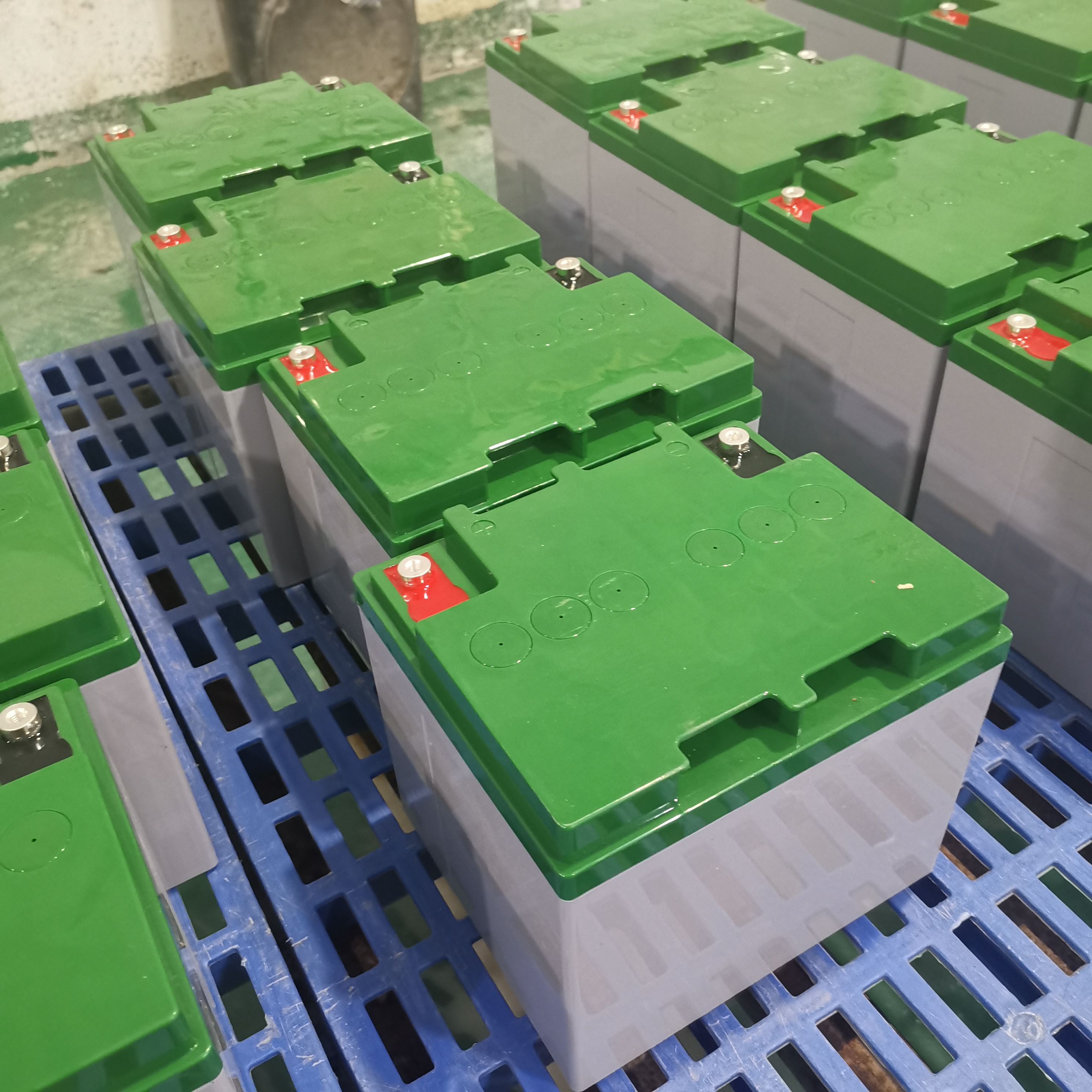 Компактная солнечная гелевая батарея 12V38AH – батарея глубокого цикла для ИБП и систем резервного копирования, производитель с экспортной лицензией, ODM/OEM Добро пожаловать