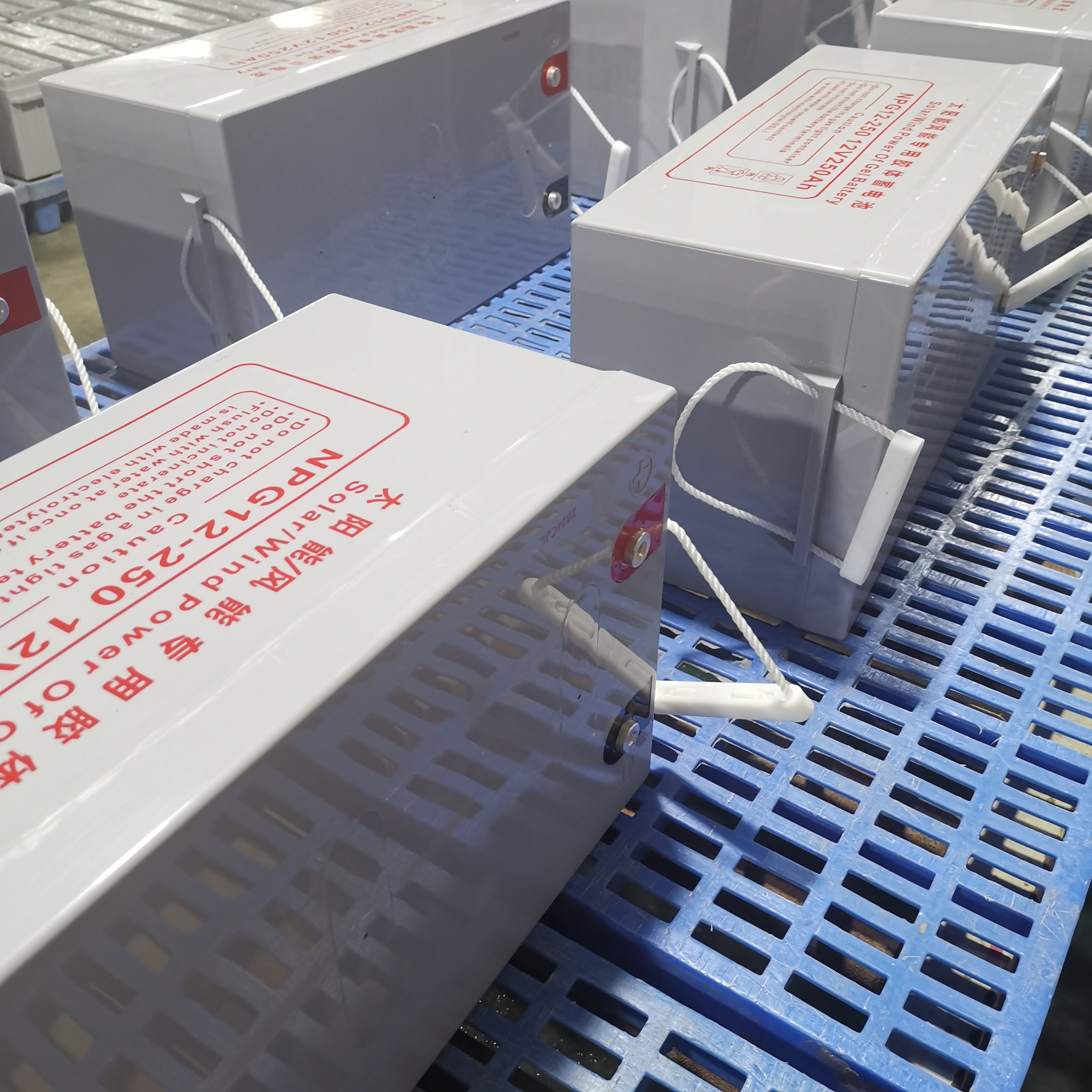 Герметичный гелевый аккумулятор высокой безопасности 12 В, 250 Ач с защитой от утечек и взрывов для резервного копирования в ИТ-комнатах